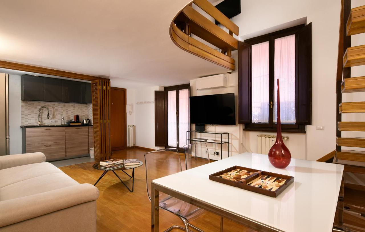 Navona 80 Loft Lägenhet *